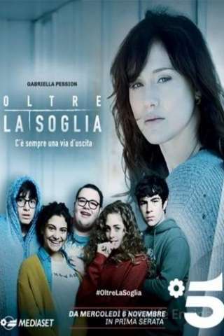 Locandina di Oltre la soglia
