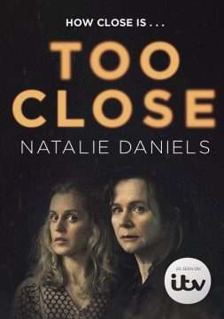 Locandina di Too Close